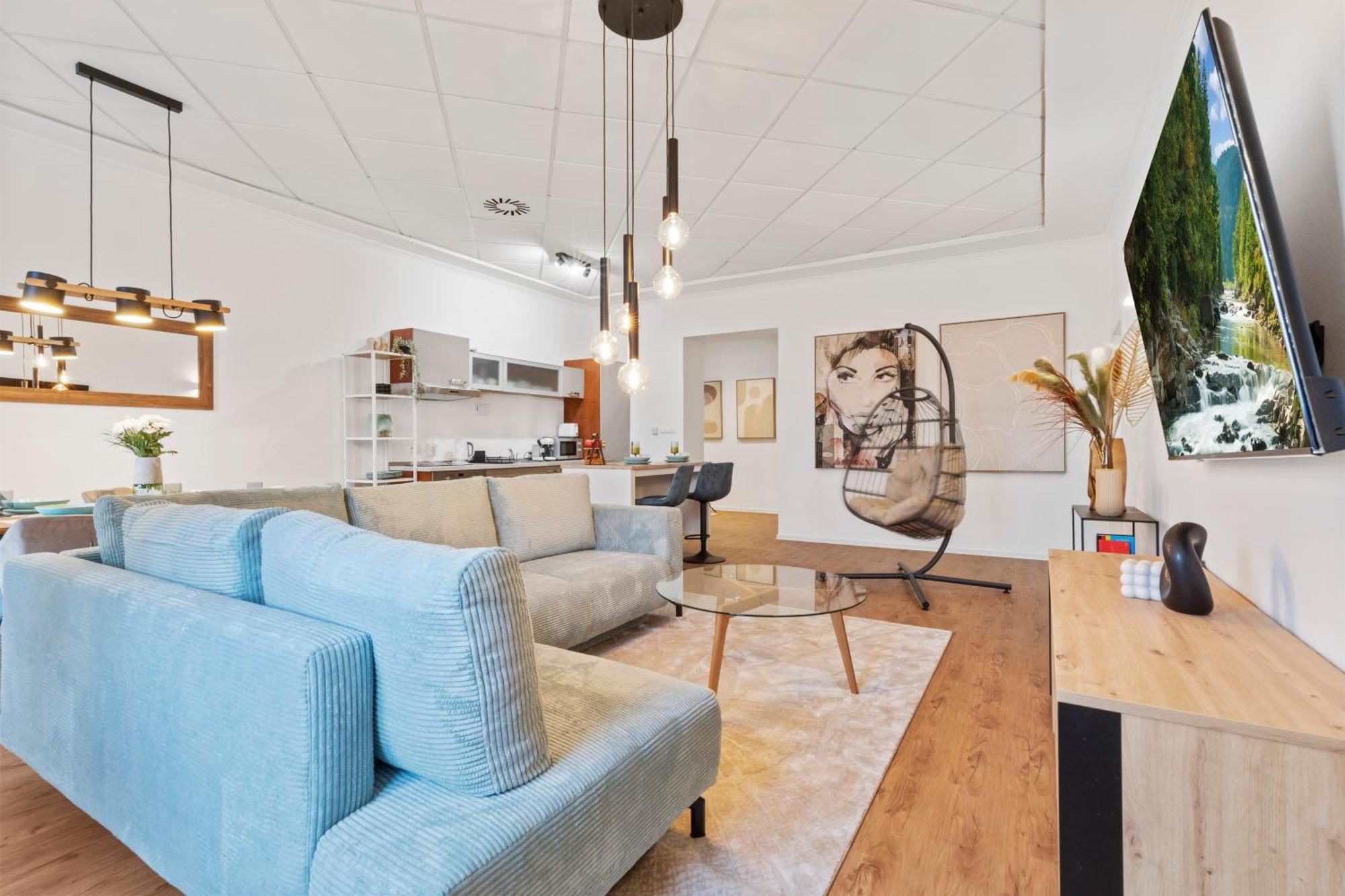 Апартаменты Luxe Living At Old Town Center Братислава Экстерьер фото